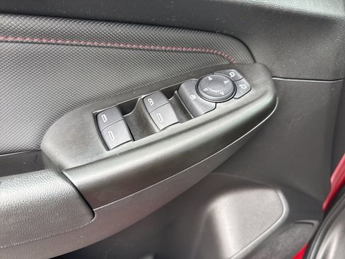 Used 2022 Chevrolet TrailBlazer RS image 6