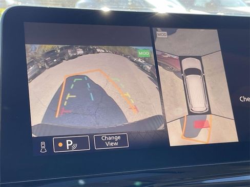 Used 2024 Nissan Armada Platinum w/ Captain's Chairs Package image 22