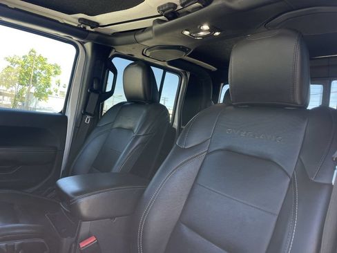 Used 2022 Jeep Gladiator Overland w/ Popular Equipment Package AWD/4WD image 19