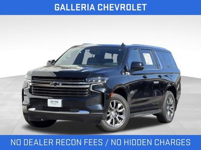 Used 2024 Chevrolet Suburban LT w/ LT Signature Plus Package