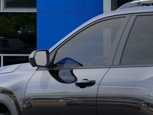 New 2026 Chevrolet Equinox LT image 12