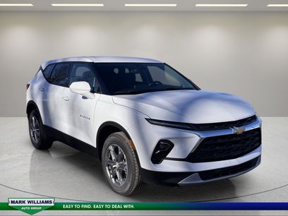 New 2025 Chevrolet Blazer LT w/ LPO, Floor Liner Package