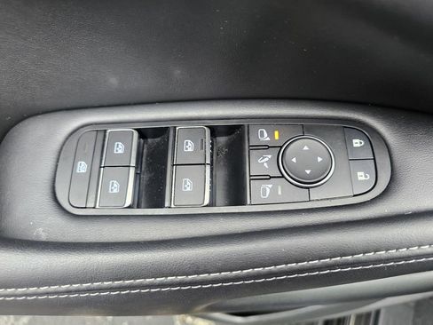 Used 2023 INFINITI QX60 Pure w/ Cargo Package image 13