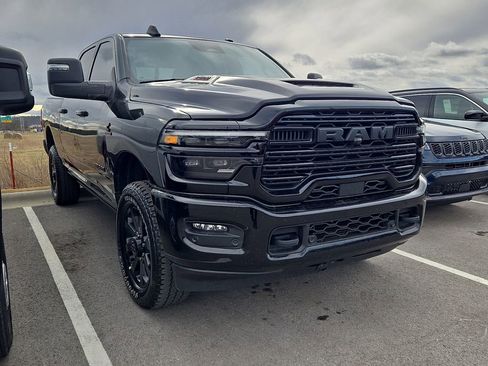 Used 2025 RAM 2500 Laramie image 4