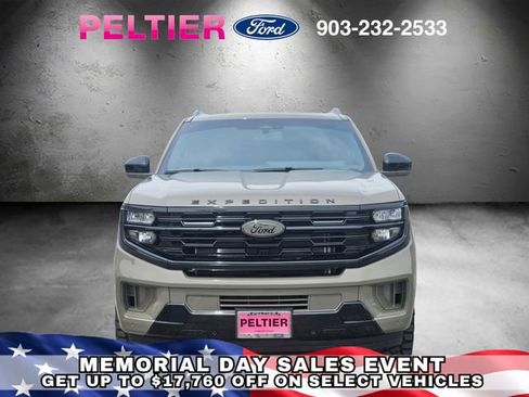 New 2026 Ford Expedition Max Platinum w/ Stealth Appearance Package AWD/4WD image 2