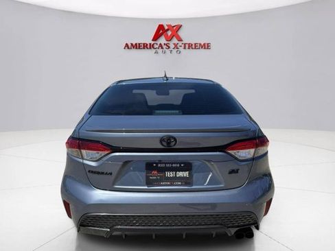 Used 2025 Toyota Corolla SE FWD image 5