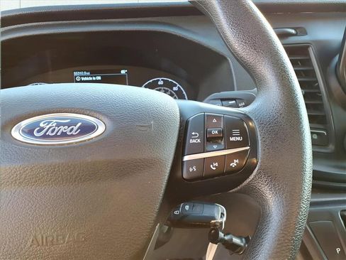 Used 2023 Ford Transit 250 Medium Roof image 18