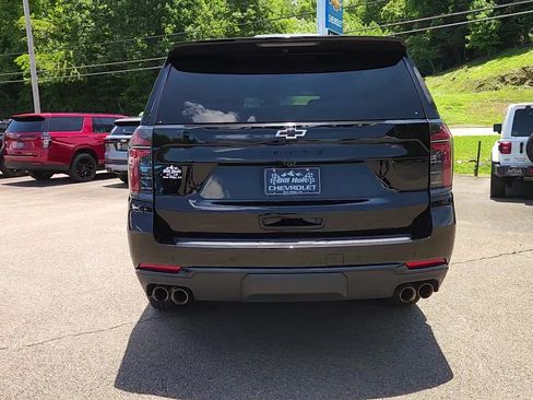 Used 2025 Chevrolet Tahoe Z71 AWD/4WD image 9