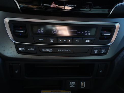 Used 2022 Honda Passport EX-L image 27