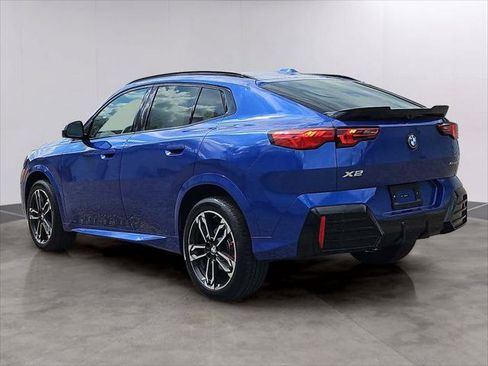 Used 2025 BMW X2 xDrive28i w/ Technology Package AWD/4WD image 4