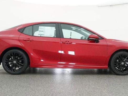 New 2026 Toyota Camry SE image 27