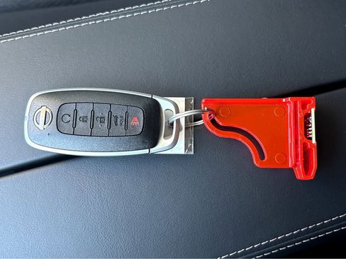 New 2026 Nissan Rogue SV image 34