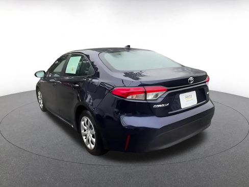 Used 2025 Toyota Corolla LE image 10