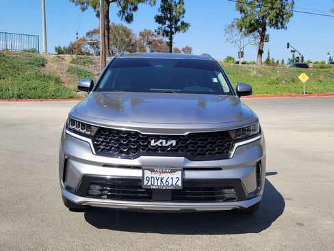 Certified 2023 Kia Sorento EX AWD/4WD image 5