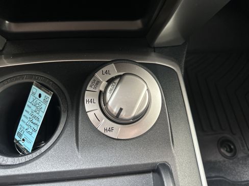 Certified 2023 Toyota 4Runner Limited AWD/4WD image 40