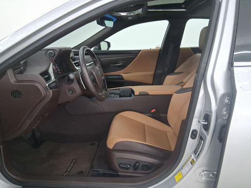 Certified 2020 Lexus ES 350 w/ Premium Package image 5