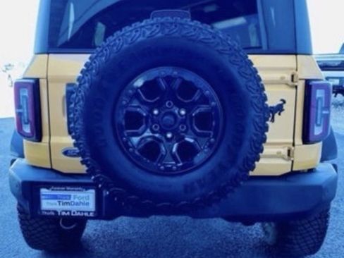 Used 2022 Ford Bronco Wildtrak image 4