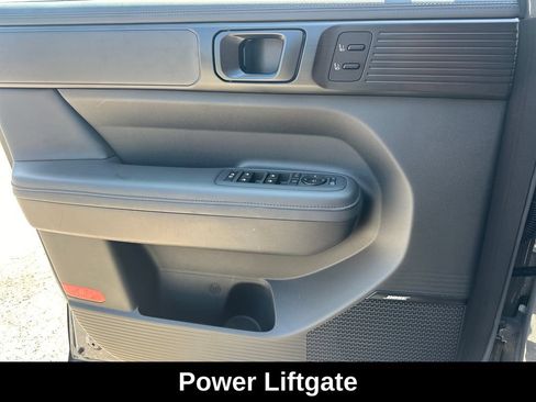 Used 2024 Hyundai Santa Fe Calligraphy AWD/4WD image 14