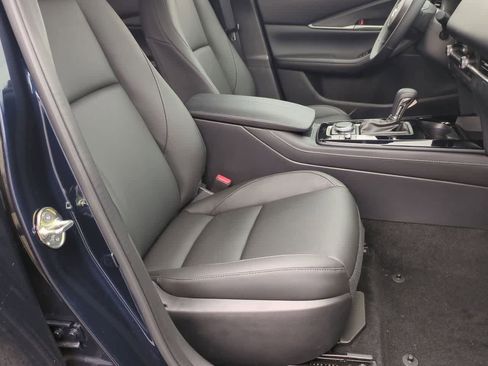New 2025 MAZDA CX-30 AWD 2.5 S w/ Select Sport Pkg image 19
