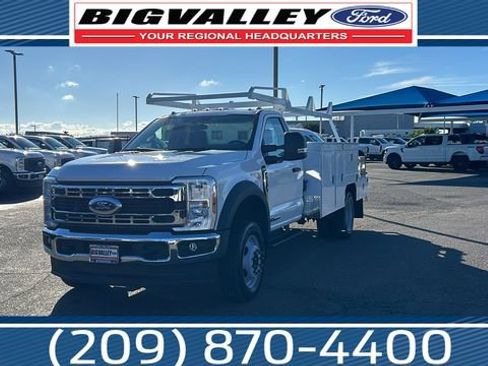 New 2025 Ford F550 4x4 Regular Cab Super Duty image 1