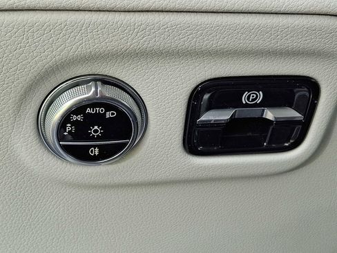 Certified 2023 Mercedes-Benz EQS 450+ 4MATIC SUV w/ AMG Line Exterior Package image 20