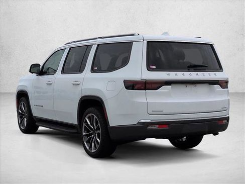 Used 2022 Jeep Wagoneer Series II w/ Premium Group I image 8
