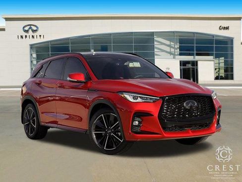 Certified 2025 INFINITI QX50 Sport image 2