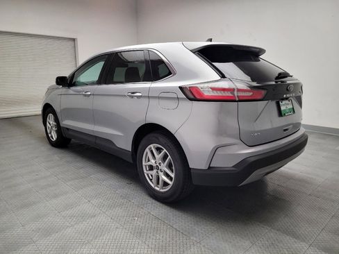 Used 2023 Ford Edge SEL image 5