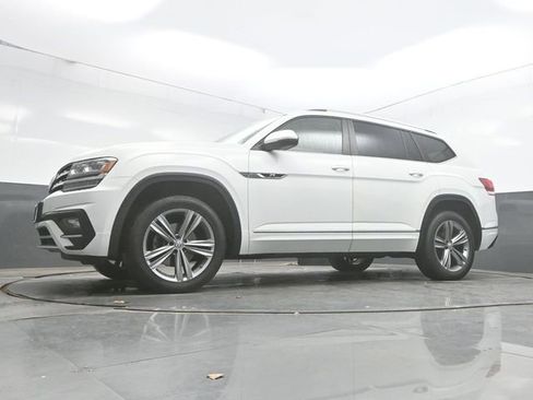 Used 2019 Volkswagen Atlas SE image 33