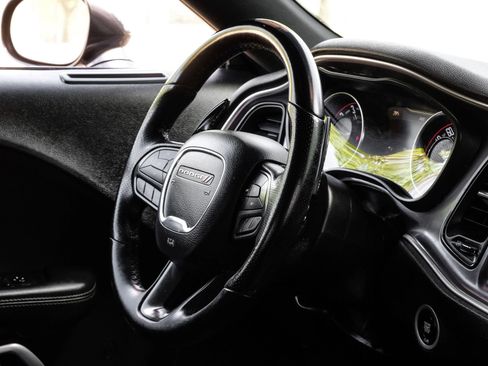 Used 2022 Dodge Challenger GT image 25