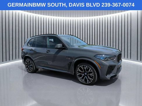 Used 2022 BMW X5 M w/ Competition Package 2 AWD/4WD image 3