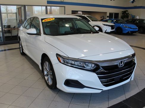 Used 2021 Honda Accord LX image 3