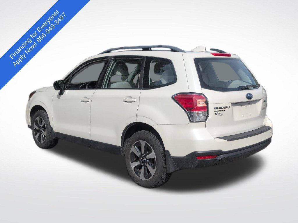 Used 2017 Subaru Forester 2.5i w/ Alloy Wheel Package AWD/4WD image 6