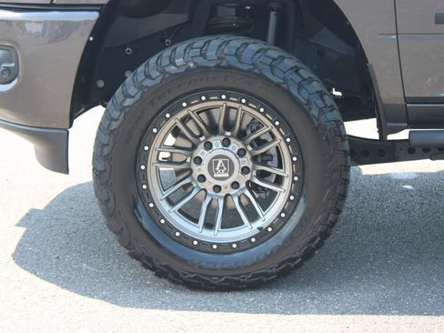 Used 2024 RAM 2500 Big Horn w/ Night Edition AWD/4WD image 21