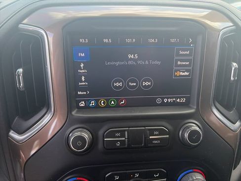 Used 2020 Chevrolet Silverado 1500 High Country w/ Technology Package AWD/4WD image 18