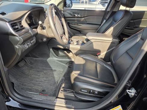 Used 2022 GMC Acadia AT4 w/ Technology Package AWD/4WD image 7