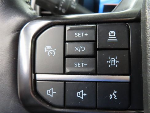 Used 2024 Ford F250 Platinum w/ FX4 Off-Road Package image 50