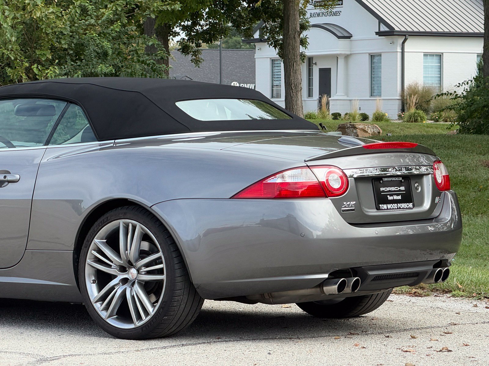 Used 2009 Jaguar XKR R RWD image 10