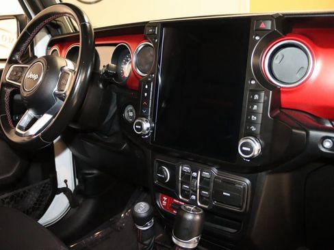 Used 2021 Jeep Wrangler Unlimited Rubicon image 59