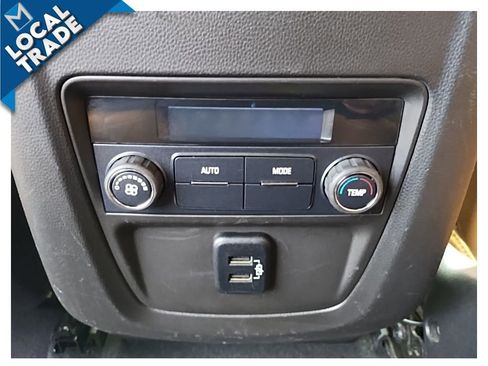 Used 2018 Buick Enclave Essence FWD image 41