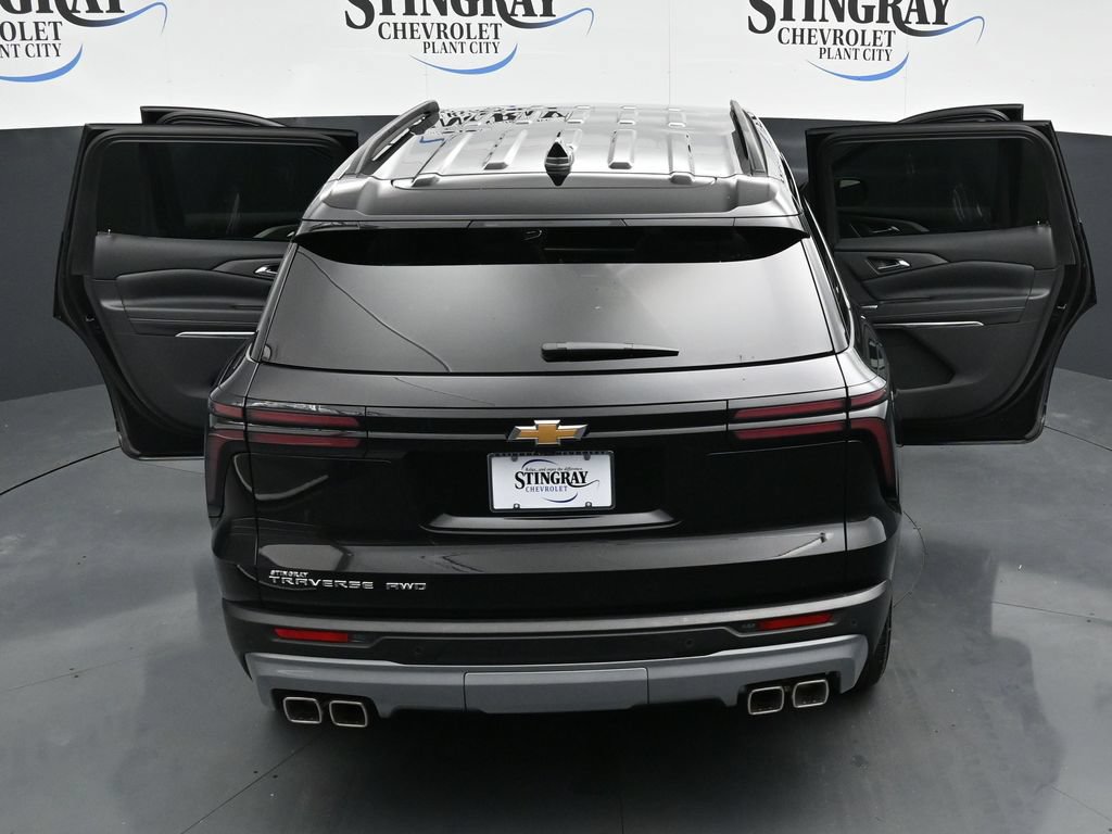 Used 2026 Chevrolet Traverse LT AWD/4WD image 29