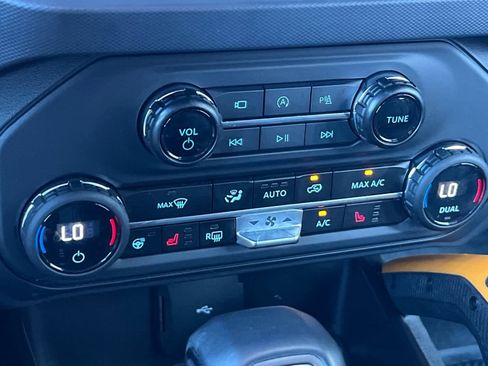 Certified 2024 Ford Bronco Badlands image 22