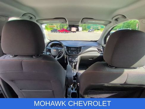 Used 2019 Chevrolet Trax LS FWD image 19
