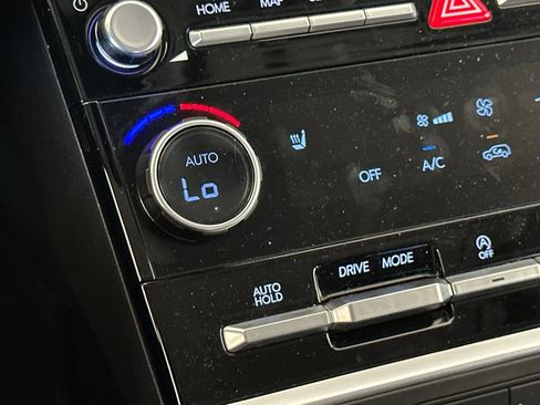 Certified 2025 Hyundai Santa Fe SEL image 28