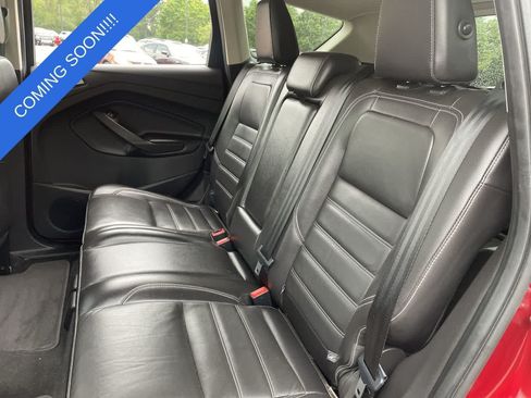 Used 2017 Ford Escape Titanium AWD/4WD image 19