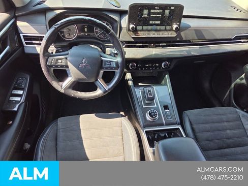 Used 2022 Mitsubishi Outlander SE AWD/4WD image 10