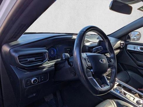 Used 2020 Ford Explorer ST image 10