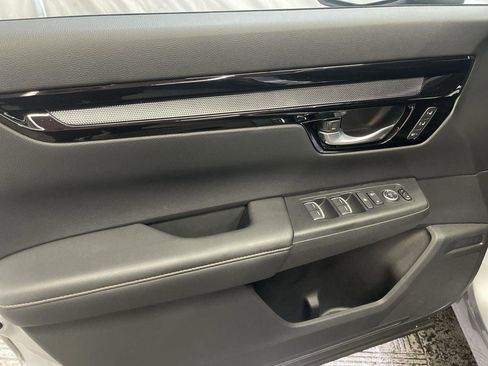 Used 2023 Honda CR-V Sport Touring image 13