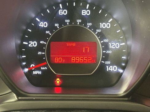 Used 2018 Kia Soul image 19