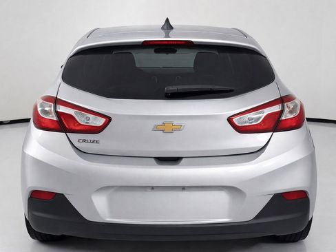 Used 2019 Chevrolet Cruze LS w/ LS Convenience Package image 6